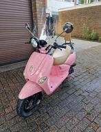 Turbho RS50 Bromfiets - Roze Scooter als vespa, Fietsen en Brommers, Brommeronderdelen | Scooters, Ophalen, Gebruikt, Overige typen