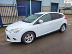 Ford Focus 1.0 EcoBoost Lease Trend !ACTIEPRIJS!, Auto's, 101 pk, Gebruikt, Zwart, 635 kg