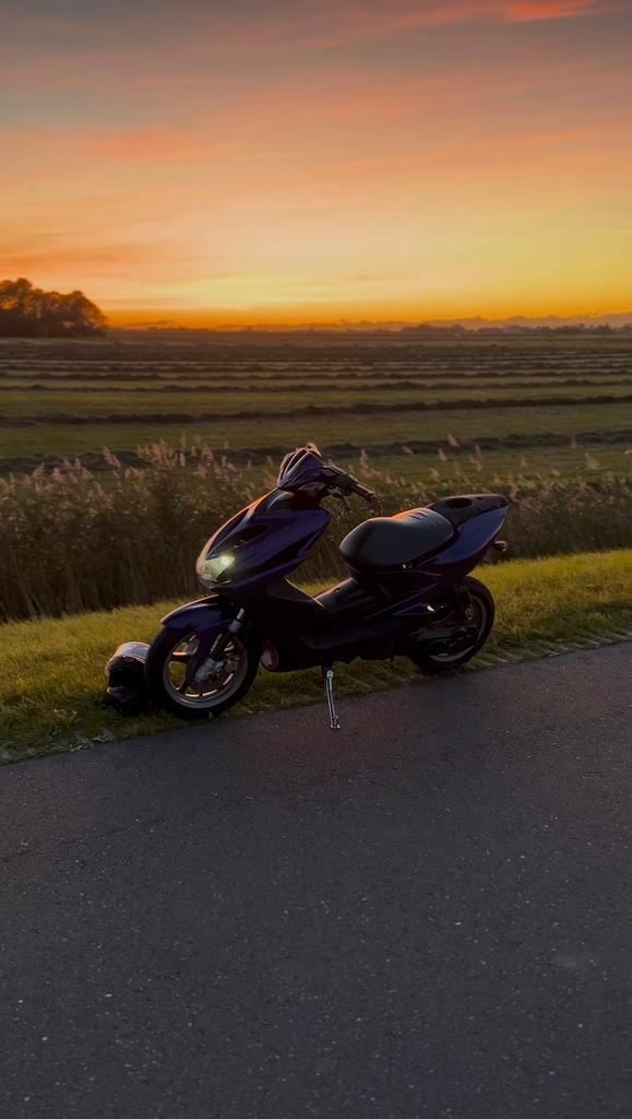 Waardepeiling Aerox 70cc, Fietsen en Brommers, Scooters | Yamaha, Zo goed als nieuw, Aerox, Tweetakt, Ophalen