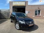 Volkswagen Tiguan 1.4 TSI Sport&Style airco cruise control s, Voorwielaandrijving, Gebruikt, Zwart, 4 cilinders