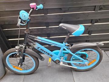 Jongens bmx fiets beschikbaar voor biedingen