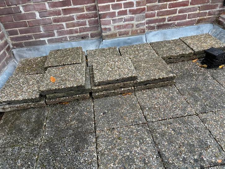 Betontegels 30x30 met rubber onderleggers – 78 stuks totaal, Tuin en Terras, Terrasdelen en Vlonders, Gebruikt, Overige materialen
