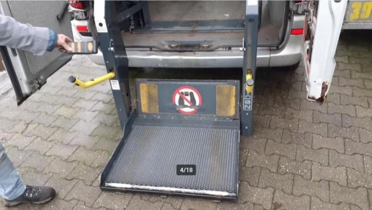 Te koop aangeboden: Elektrische rolstoellift, Diversen, Rolstoelen, Gebruikt, Elektrische rolstoel, Ophalen