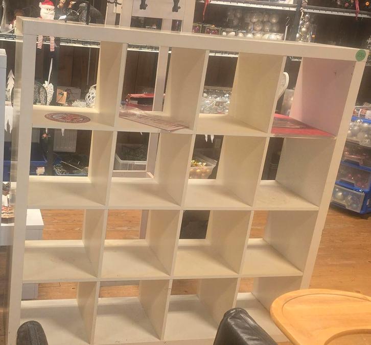 Kalkax vakken kast, Huis en Inrichting, Kasten | Boekenkasten, Zo goed als nieuw, 100 tot 150 cm, 25 tot 50 cm, Ophalen