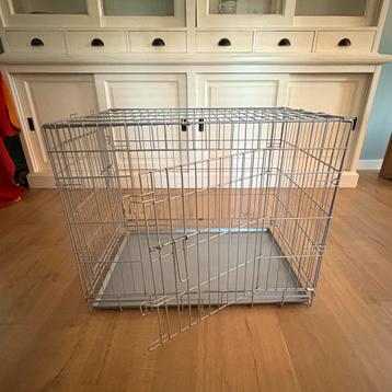 Hondenbench – 75 x 55 cm – inklapbaar en netjes beschikbaar voor biedingen
