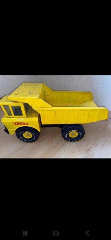 Tonka vintage mighty dump truck beschikbaar voor biedingen