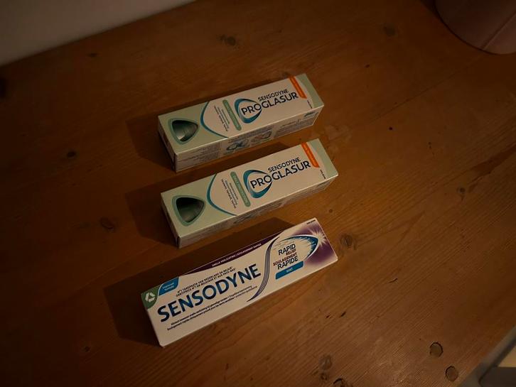 Sensodyne tandpasta Rapid Relief en Pro Glasur, Sieraden, Tassen en Uiterlijk, Uiterlijk | Mondverzorging, Nieuw, Tandpasta, Ophalen of Verzenden