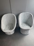 Leuke vintage rotan stoeltjes, Ophalen, Gebruikt, Twee, Wit