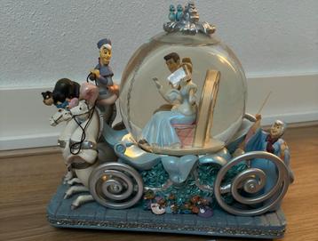 Disney Cinderella Sneeuwbol 50 Jaar Jubileum beschikbaar voor biedingen