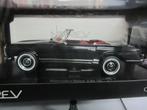 mercedes-benz pagode type 230 sl, Hobby en Vrije tijd, Modelauto's | 1:18, Ophalen of Verzenden, Nieuw, Auto