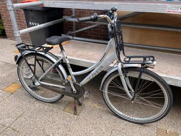Meisjesfiets diva 26 inch beschikbaar voor biedingen