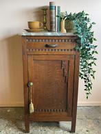 Vintage houten kastje met marneren blad, Huis en Inrichting, Ophalen, Gebruikt