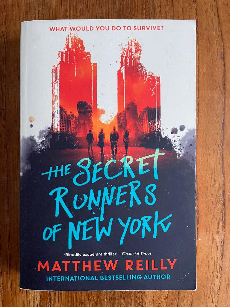 Matthew Reilly - The Secret Runners of New York (SF YA), Boeken, Gelezen, Matthew Reilly, Ophalen of Verzenden, Fictie