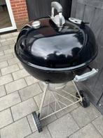 Weber 57cm grote nette barbecue, Tuin en Terras, Houtskoolbarbecues, Ophalen of Verzenden, Zo goed als nieuw