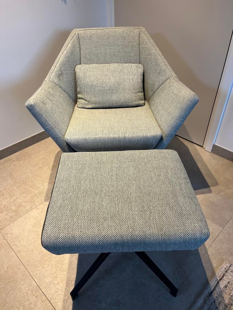 Zuiver Uncle Jesse fauteuil showroom model, Huis en Inrichting, Fauteuils, Ophalen, Modern design, Gebruikt, Minder dan 75 cm