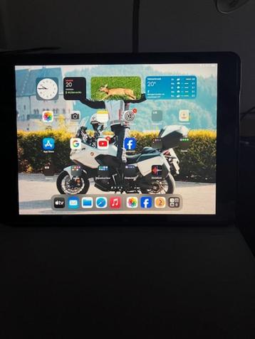 Ipad 7e generatie 10,2 inch WiFi, 32 GB richtprijs €100,00 beschikbaar voor biedingen