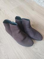 Nieuwe laarsjes, Kleding | Dames, Schoenen, Ophalen of Verzenden, Nieuw, Bruin