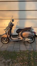 Vespa Gts 300, Motoren, Motoren | Piaggio, Scooter, 300 cc, Particulier, 12 t/m 35 kW