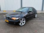 BMW 325i, Pano, Cruise control, Leder, Trekhaak, Achterwielaandrijving, Beige, 2495 cc, Zwart