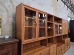 Dyrlund Jaren 80 Deens Design Wandmeubel Teak Vitrine Kast 2, Gebruikt, 200 cm of meer, 300 cm of meer, Ophalen of Verzenden