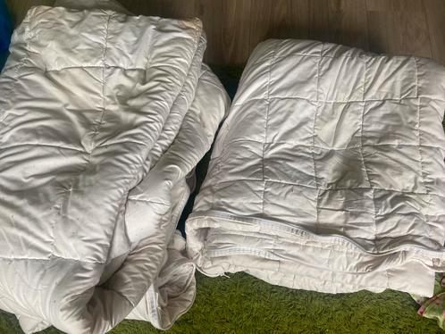2 persoons 4 seizoenen dekbed Wol, 220x240,, Huis en Inrichting, Slaapkamer | Beddengoed, Gebruikt, Deken of Dekbed, Overige maten