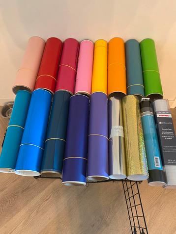  Te koop: Diverse kleuren vinyl folie beschikbaar voor biedingen