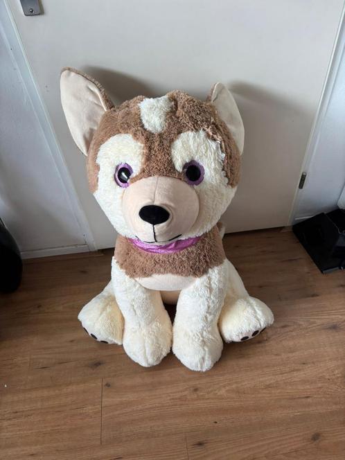 Grote knuffelhond XXL, Kinderen en Baby's, Speelgoed | Knuffels en Pluche, Zo goed als nieuw, Hond, Ophalen