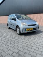 Daihatsu Cuore 1.0 3D AUT 2004 Grijs, Auto's, Daihatsu, Stof, 600 kg, Zwart, Origineel Nederlands