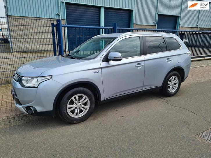 Mitsubishi Outlander 2.0 PHEV AWD Bus. Edition X-Line AUT Hy, Auto's, Mitsubishi, Bedrijf, Te koop, Outlander, Airconditioning