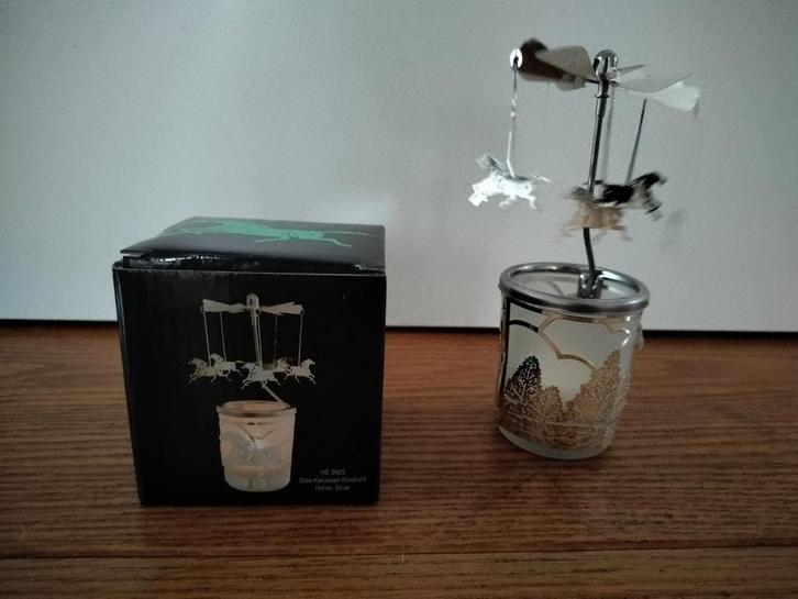 Waxinelichthouder met afbeelding van paard en bomen, Huis en Inrichting, Woonaccessoires | Kandelaars en Kaarsen, Zo goed als nieuw