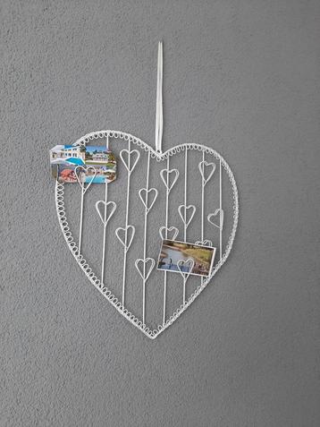 Decoratieve fotolijstje beschikbaar voor biedingen