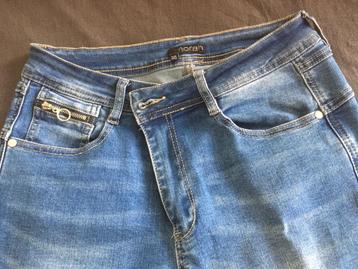 Stretch Spijkerbroek skinny Norah m38 beschikbaar voor biedingen