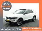 Volkswagen T-Roc 1.5 TSI R-line+ Panodak, CarPlay, Camera, P, Benzine, Gebruikt, 56 €/maand, SUV of Terreinwagen