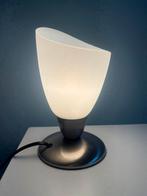 Vandeheg vintage tafellamp. Jaren 90., Huis en Inrichting, Lampen | Tafellampen, Ophalen of Verzenden, Zo goed als nieuw, Metaal