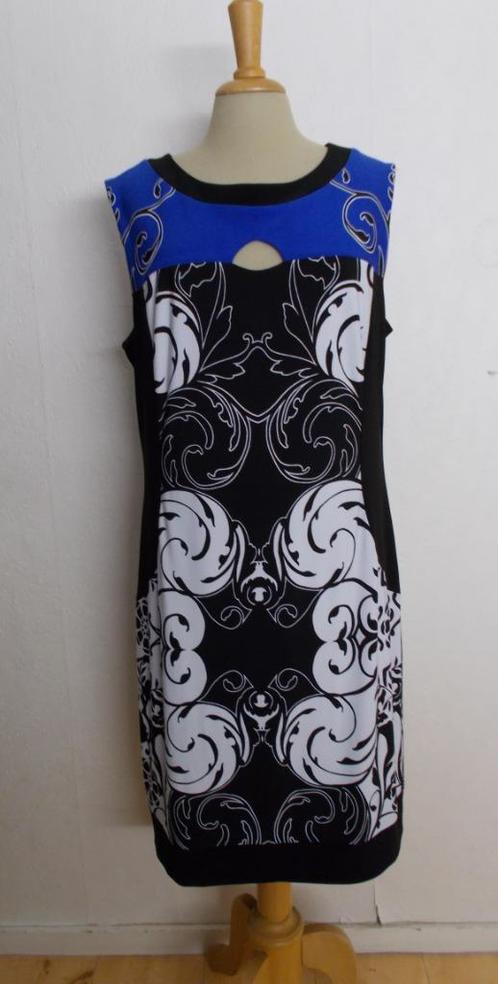Mooie print jurk van Joseph Ribkoff! 44, Kleding | Dames, Jurken, Zo goed als nieuw, Maat 42/44 (L), Blauw, Onder de knie, Verzenden