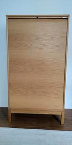Kinnarps roldeurkast eikenfineer, Huis en Inrichting, Ophalen, Gebruikt, 100 tot 150 cm, 50 tot 100 cm