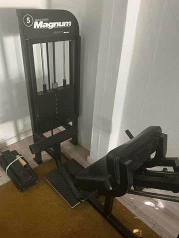Kuitentrainer  / calf machine beschikbaar voor biedingen