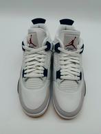 Nieuwe Jordan 4 Retro - Maat 43 - Compleet!, Kleding | Heren, Schoenen, Wit, Nieuw, Ophalen of Verzenden, Sneakers of Gympen