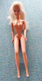 Barbie 1966 Mattel Malaysia, Verzamelen, Poppen, Ophalen of Verzenden, Zo goed als nieuw