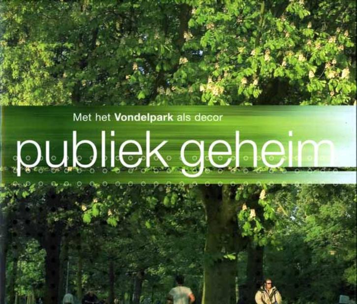 Publiek geheim - Theo van Oeffelt, Boeken, Kunst en Cultuur | Fotografie en Design, Zo goed als nieuw, Fotografen, Ophalen of Verzenden