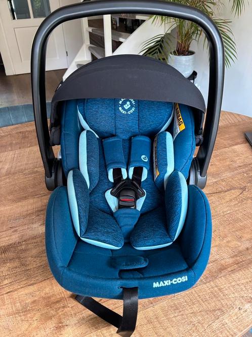 MaxiCosi (tot 85cm/15mnd) complete set inclusief isofixbase, Kinderen en Baby's, Autostoeltjes, Zo goed als nieuw, Maxi-Cosi, 0 t/m 18 kg