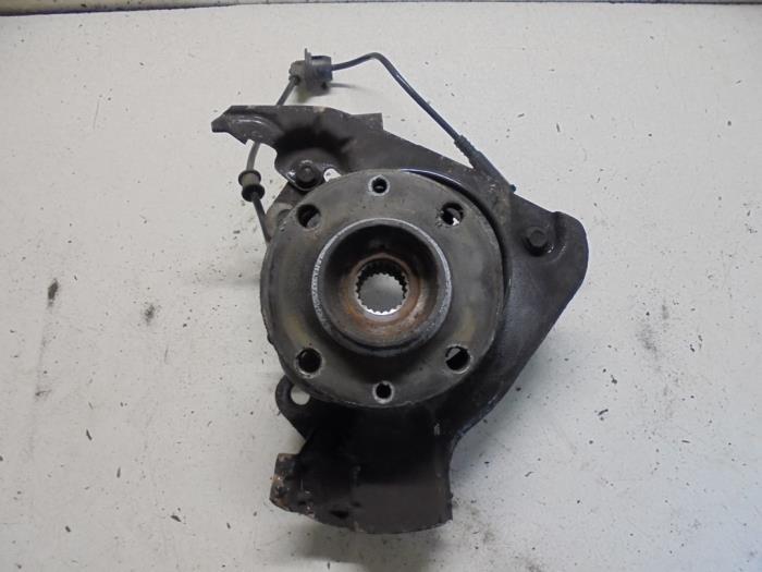 Wielnaaf voor van een Lancia Musa, Auto-onderdelen, Remmen en Aandrijving, Lancia, Gebruikt, 3 maanden garantie, Ophalen of Verzenden