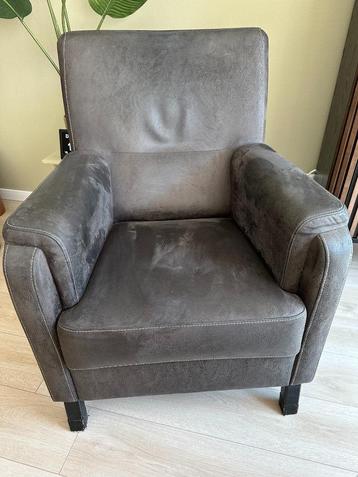 Fauteuil nubuck leer donkerbruin beschikbaar voor biedingen