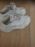 Te koop.maat 36 BALENCIAGA, Kleding | Dames, Schoenen, Ophalen of Verzenden, Zo goed als nieuw, Zwart, Sneakers of Gympen