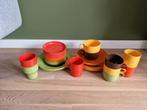 retro, vintage campingservies groen,rood,geel,bruin, Ophalen of Verzenden, Huis en Inrichting