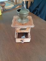 Prachtige antieke koffiemolen met zilveren lepel, Antiek en Kunst, Antiek | Gereedschap en Instrumenten, Ophalen of Verzenden