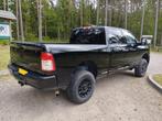 Dodge Ram 2500 Heavy Duty 6,4 V8 4x4 Crew Cab L € 68.950,0, Auto's, Automaat, Gebruikt, 8 cilinders, 2900 kg