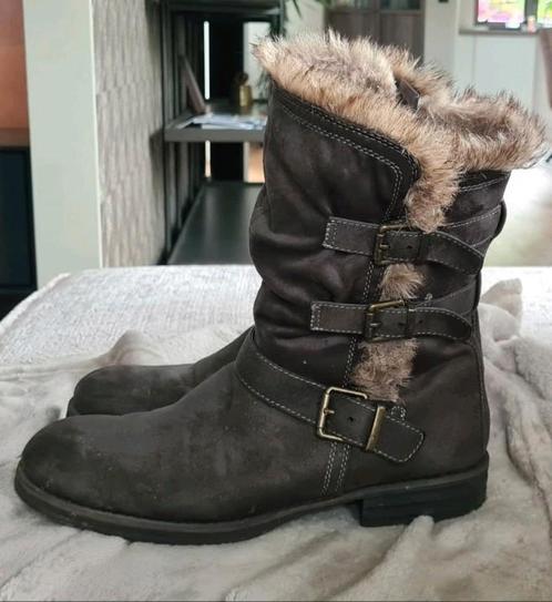 Groene laarsjes met rits - maat 43 - gevoerd met nepbont, Kleding | Dames, Schoenen, Zo goed als nieuw, Groen, Ophalen