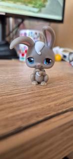 Littlest Pet Shop Floppy Ear Grey Bunny Blue Eyes #14., Ophalen of Verzenden