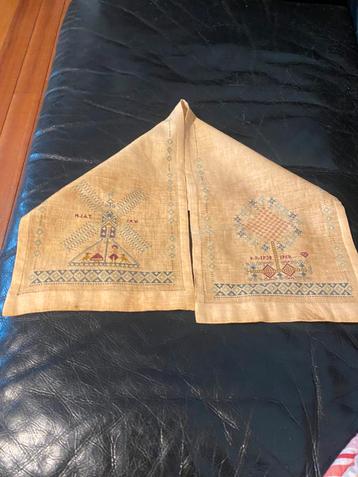 Uniek klokken kleedje beschikbaar voor biedingen